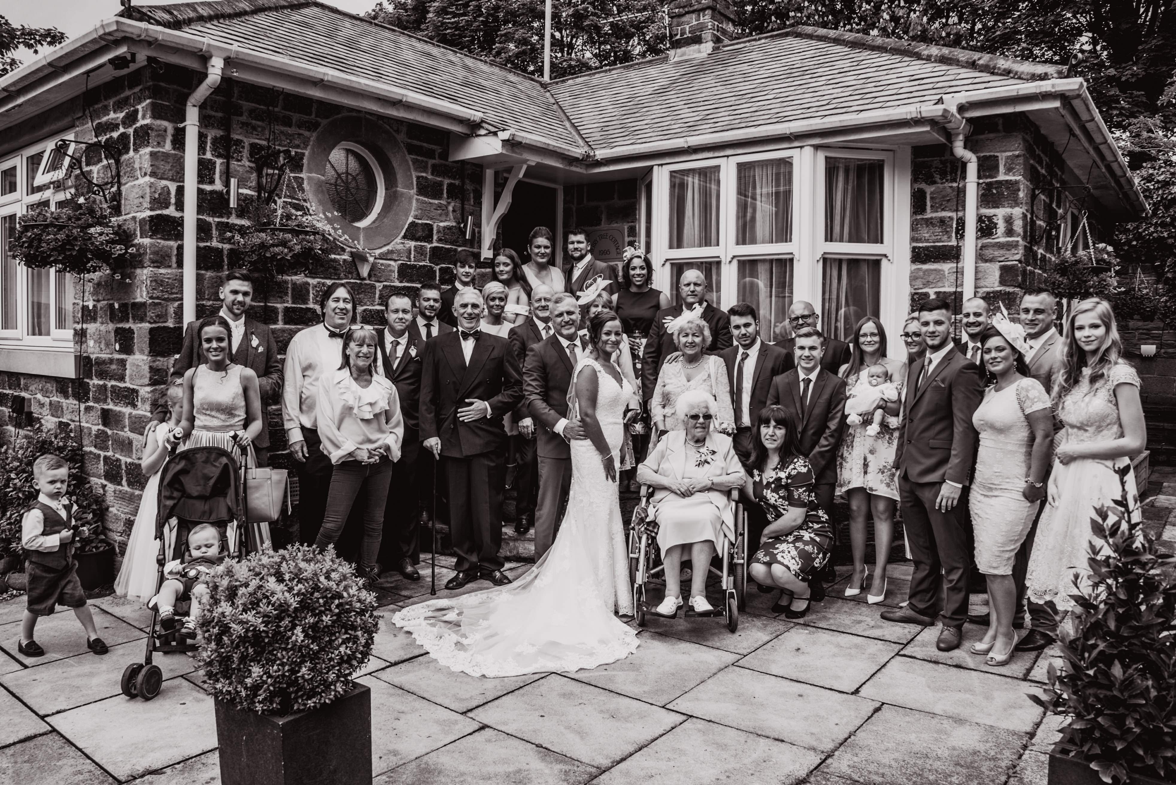 everyone shot at dimple well manor