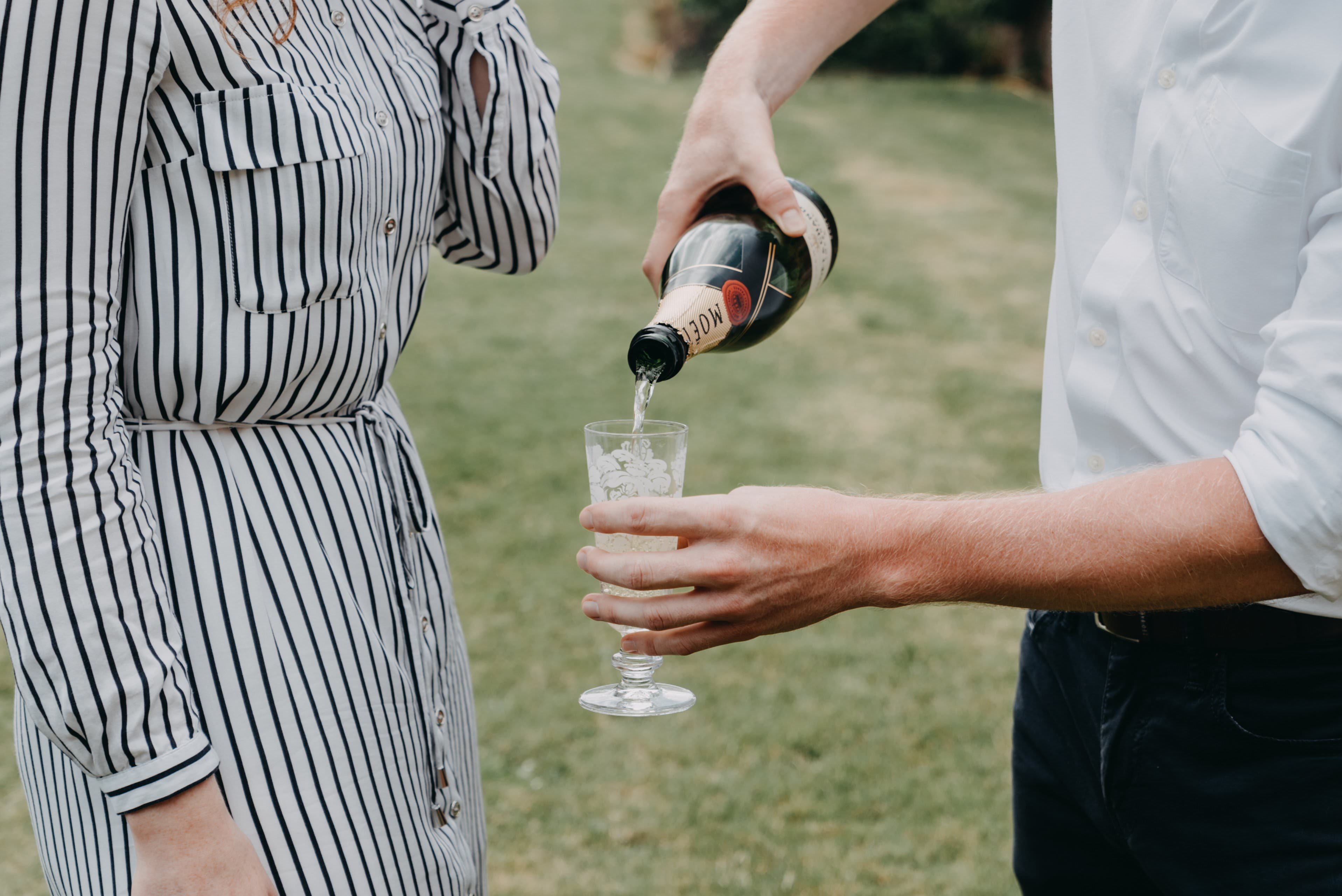 Champagne Moment