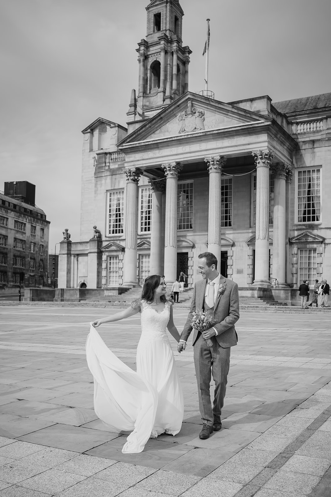 Leeds Civic Hall Wedding Photography Tips