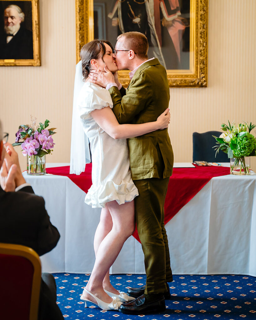 photographing ceremony leeds civic hall wedding