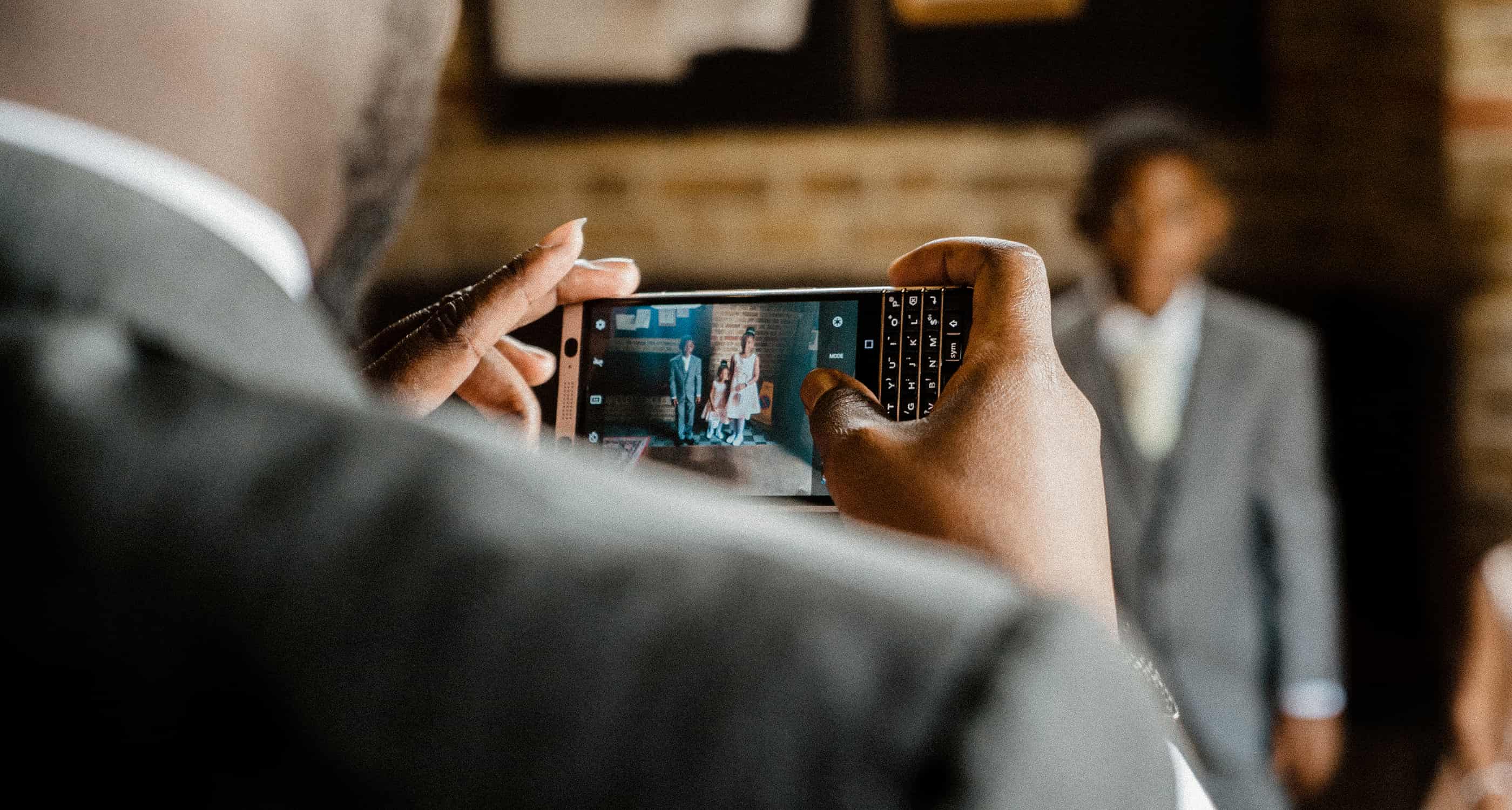 do i need two wedding photographers